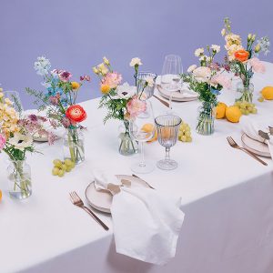 Kukat pikkumaljakoissa